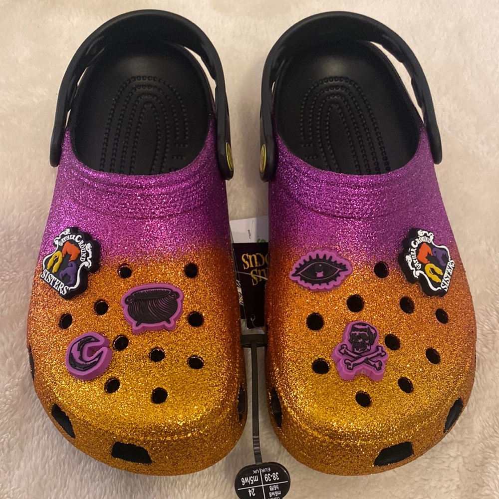 Disney Hocus Pocus Womens Size 8 Glitter Orange Purple Limited Edition Crocs.